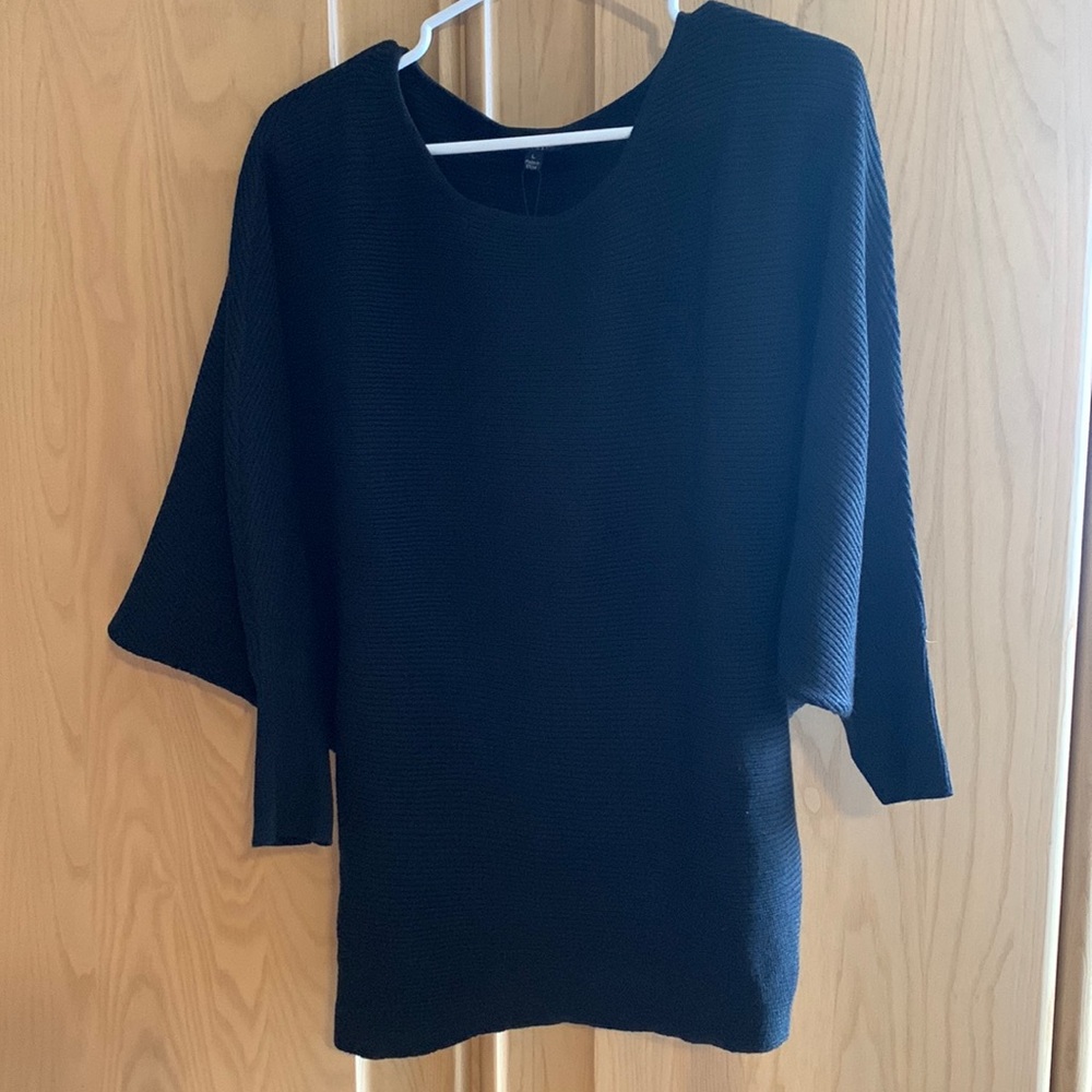Womens brand new black sweater size L